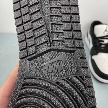 Nike Jordan 1 low