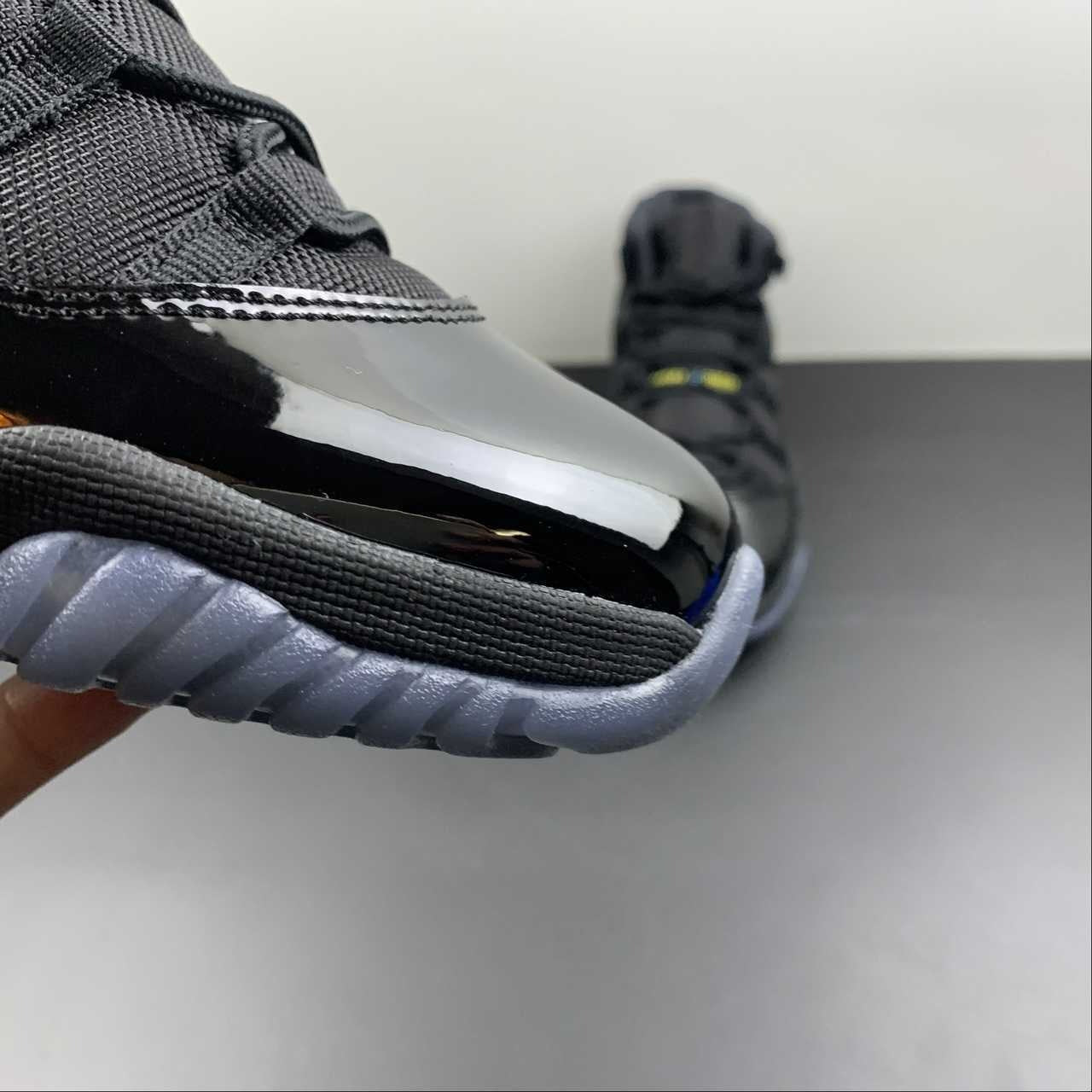 Nike Jordan 11