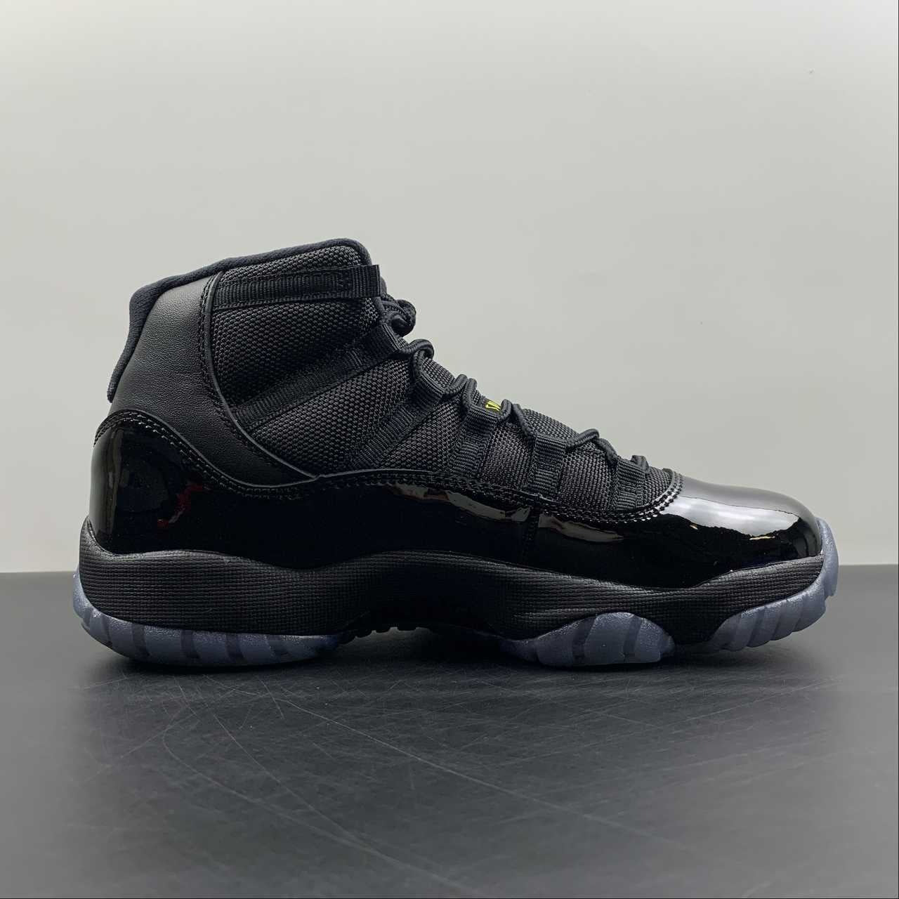 Nike Jordan 11